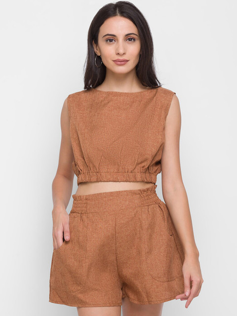 

LYKKEIN Women Brown Solid Crop Top & Wide Leg Shorts