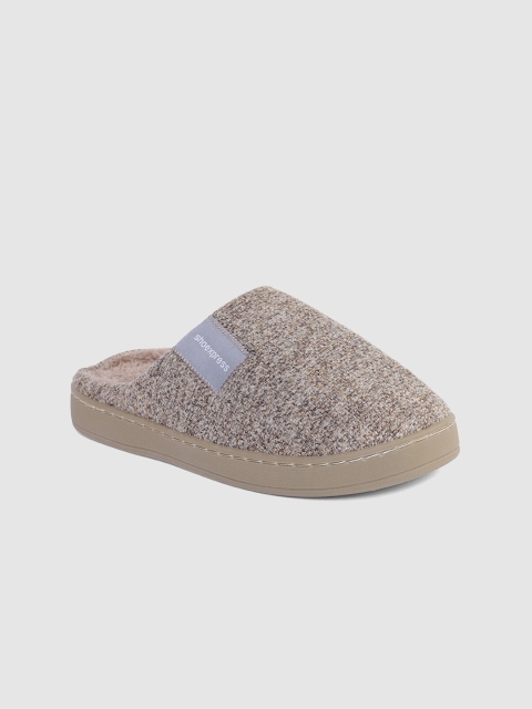 

shoexpress Men Brown Rubber Room Slippers