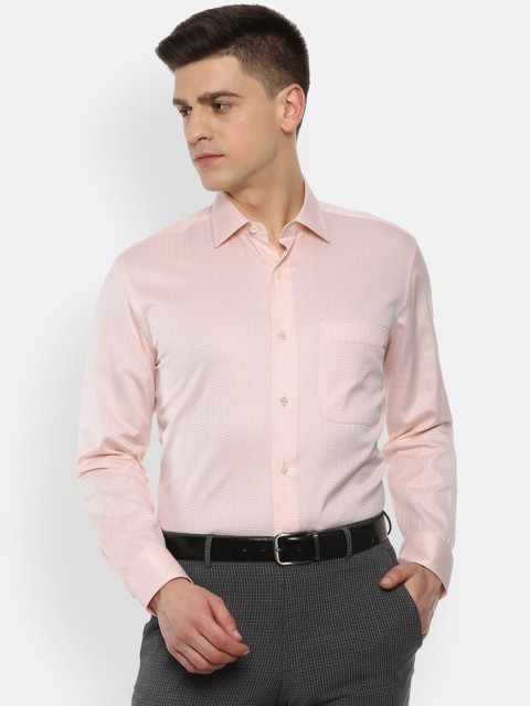 

Luxure by Louis Philippe Men Peach-Coloured Regular Fit Solid Formal Shirt