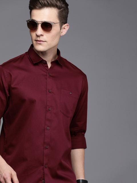 

Louis Philippe Jeans Men Maroon Slim Fit Casual Shirt