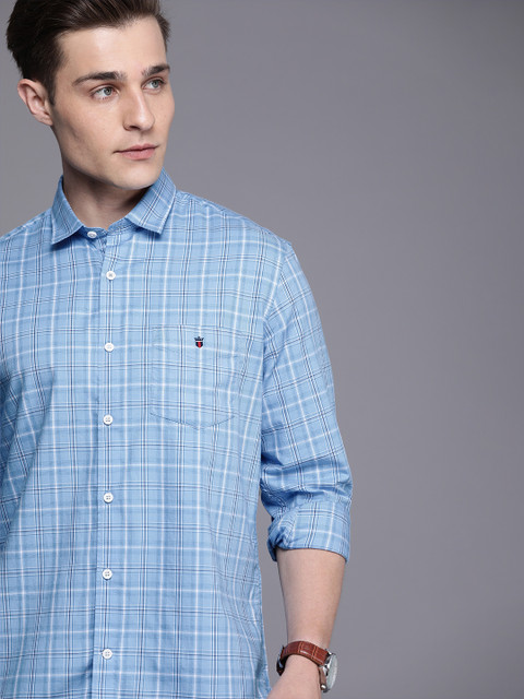 

Louis Philippe Sport Men Blue Slim Fit Checked Pure Cotton Casual Shirt