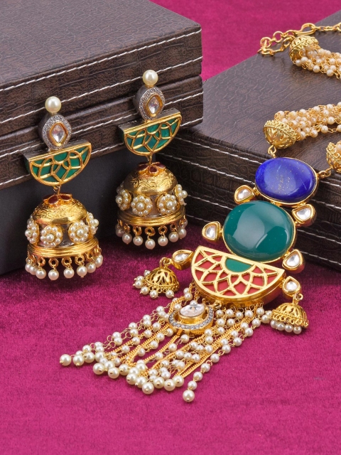 

Tistabene Woman Green Multi Color Stones and Hand Woven Pearls Necklace Set