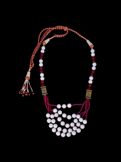 

Tistabene White & Red Beaded Traditional Antique Jewellery Set