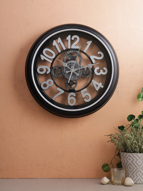 

House Of Accessories Black & White Contemporary Wall Clock