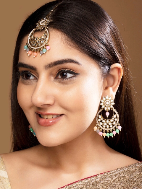 

Rubans Gold-Toned Mirror & Beaded Earrings & Maang Tikka Jewellery Set