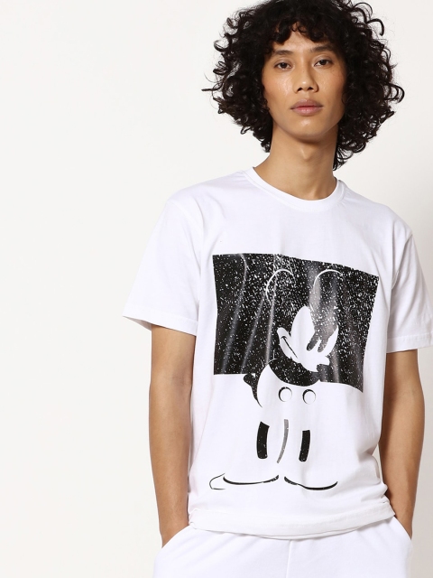 

Bewakoof Men White & Black Mickey Mouse Printed Pure Cotton T-shirt