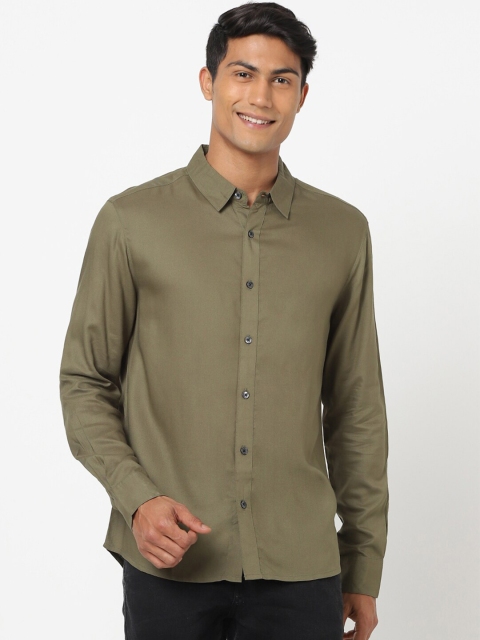 

Bewakoof Men Olive Green Regular Fit Casual Shirt
