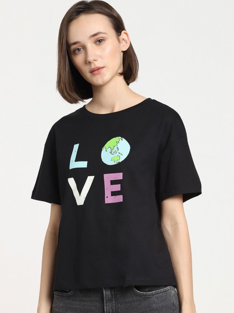 

Bewakoof Black Print Top