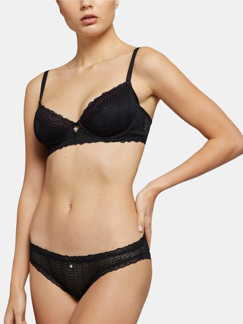 

YAMAMAY Women Black Self Design Bikini Briefs