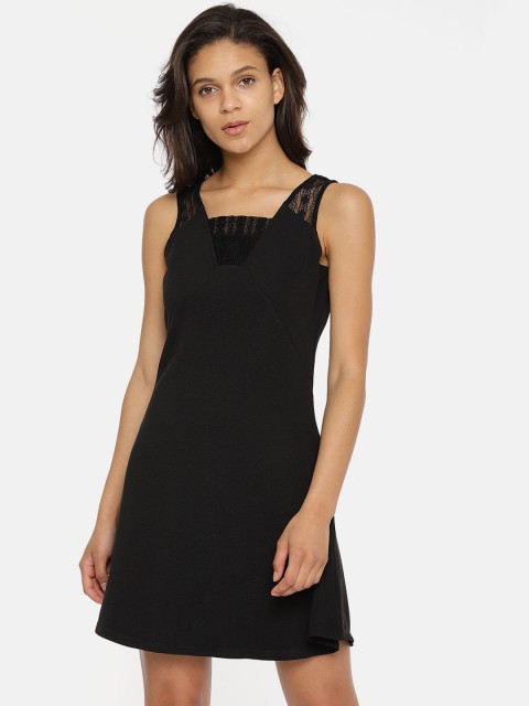 

Vero Moda Women Black Solid Fit & Flare Dress