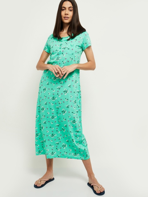 

max Green Printed Nightdress