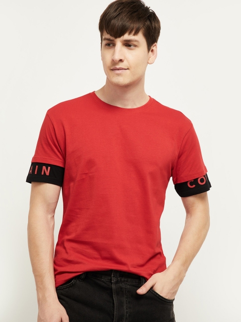 

max Men Red Solid T-shirt