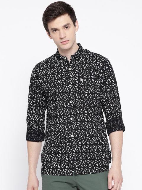 

French Connection Men Black & White Printed Slim Fit Casual Shirt