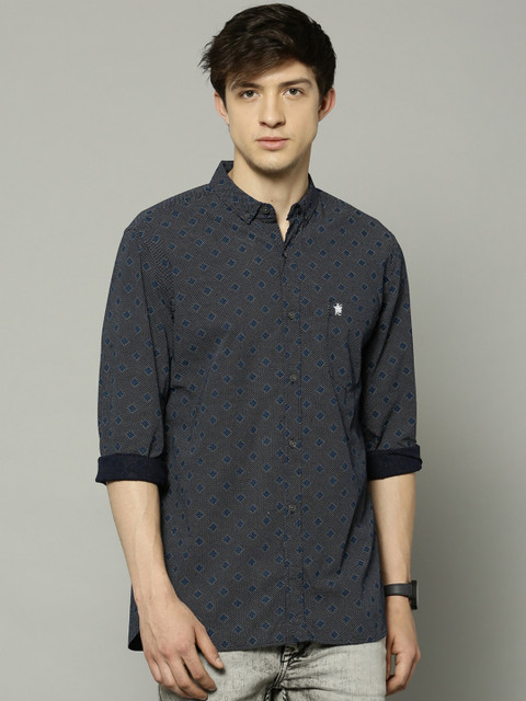 

French Connection Men Navy Slim Fit Printed Casual Shirt, Navy blue