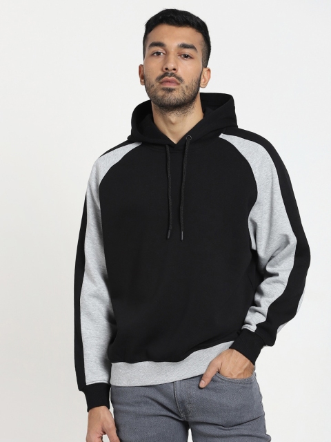 

Bewakoof Men Black Hooded Sweatshirt