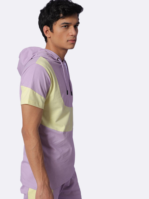 

Bewakoof Men Purple Hooded Sweatshirt