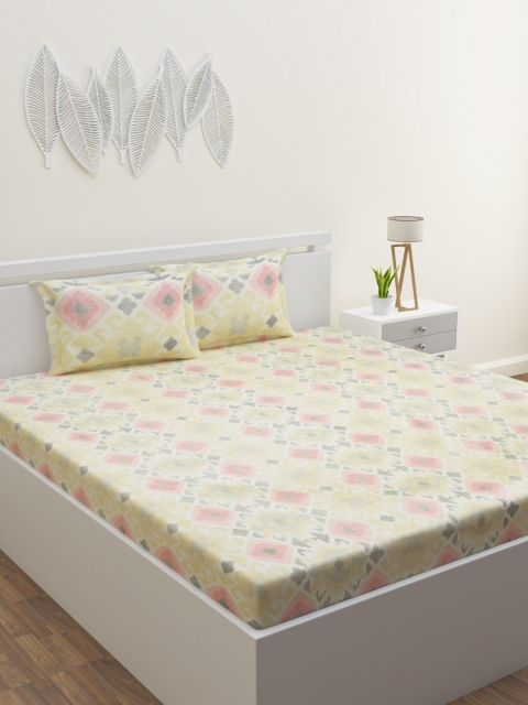 

HAPPY HUES White & Pink 180 TC King Bedsheet with 2 Pillow Covers