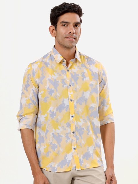 

Tistabene Men Multicoloured Comfort Printed Party Shirt, Multi