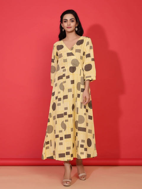 

Tistabene Women Yellow Geometric Printed Kurta