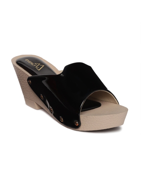 

EVERLY Beige & Black Wedge Sandals