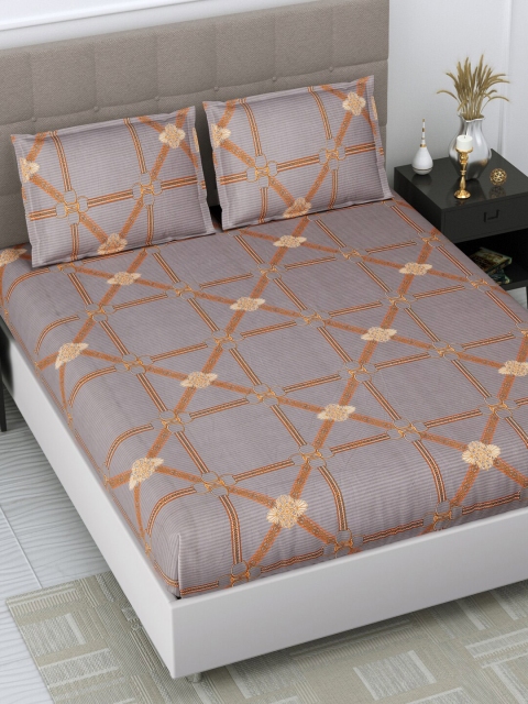 

DREAM WEAVERZ Grey & Brown Geometric Cotton 250 TC King Bedsheet with 2 Pillow Covers