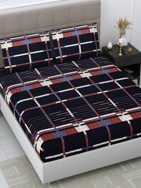 

DREAM WEAVERZ Blue & White Geometric 250 TC King Bedsheet with 2 Pillow Covers