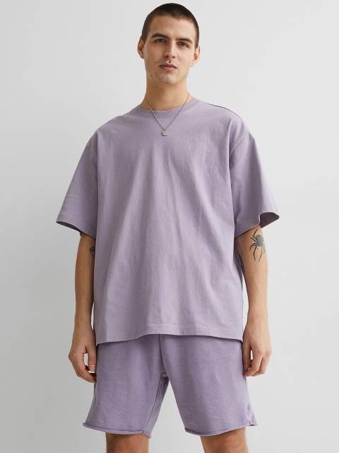 

H&M Men Purple Regular Fit Sweatshirt shorts