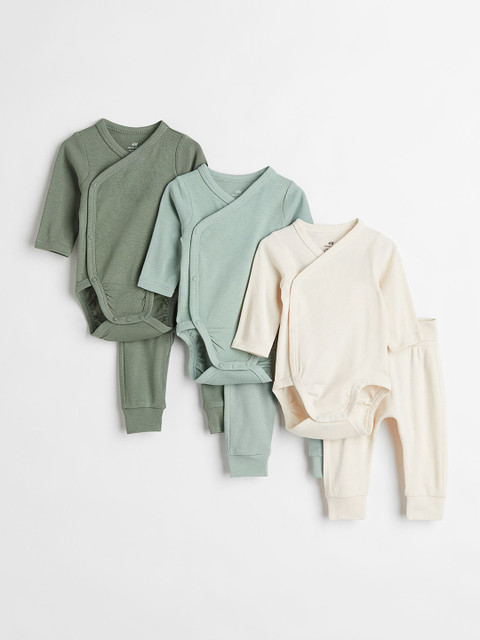 

H&M Boys Green & Beige Solid 6-Piece Cotton Set