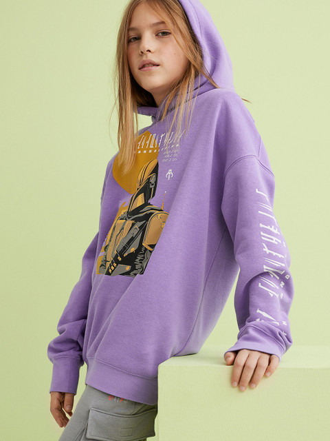 

H&M Boys Purple & Black Printed Oversized Printed Hoodie