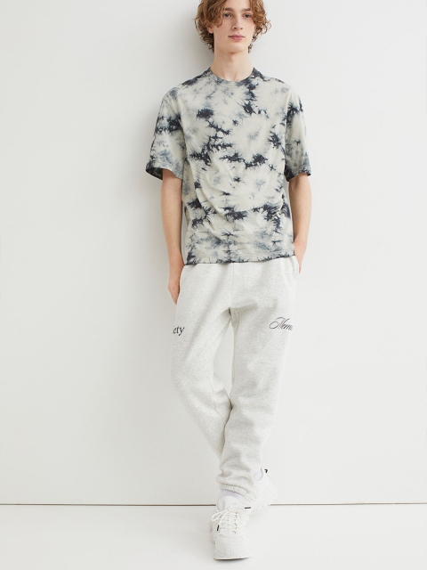 

H&M Men Navy Blue & Off-White Tie Dye Relaxed Fit Cotton T-shirt