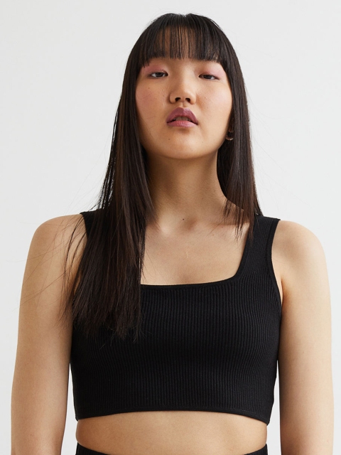 

H&M Women Black Crop Top