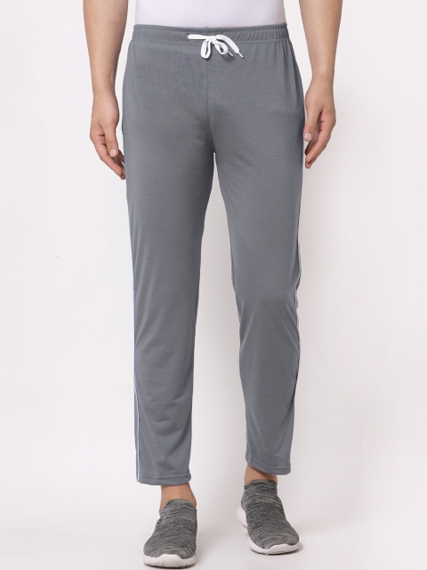 

KLOTTHE Men Green Solid Cotton Track Pants