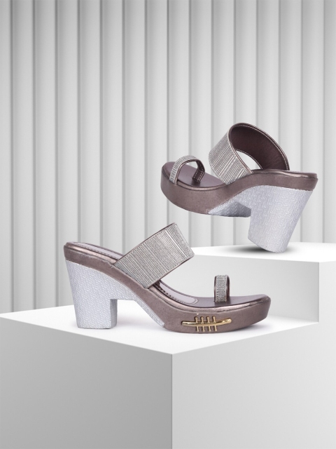 

Longwalk Grey Embellished Ethnic Block Sandals