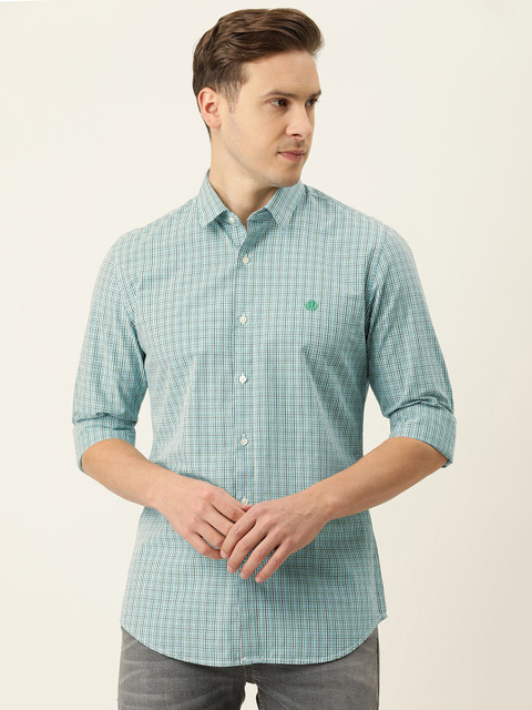 

PETER ENGLAND UNIVERSITY Men Green Super Slim Fit Checked Casual Shirt