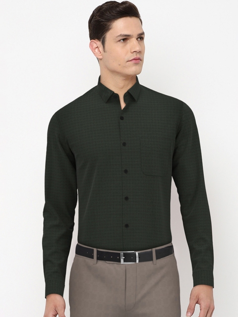 

Peter England Men Olive Green Checked Regular Fit Formal Shirt