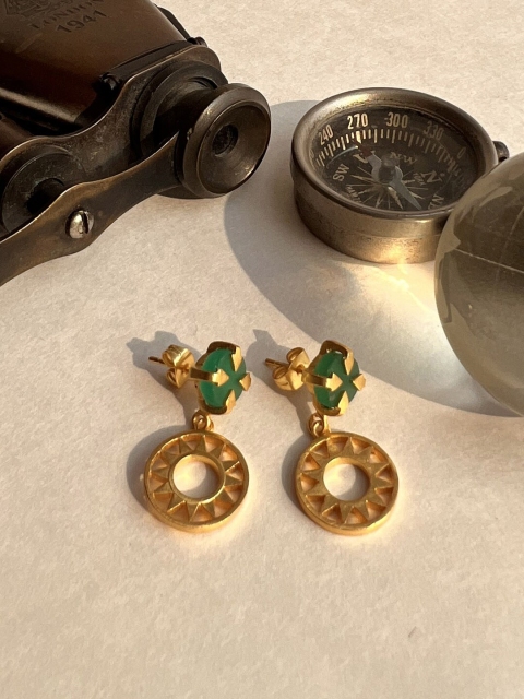 

Amaltaas Green & Gold-Toned Circular Drop Earrings