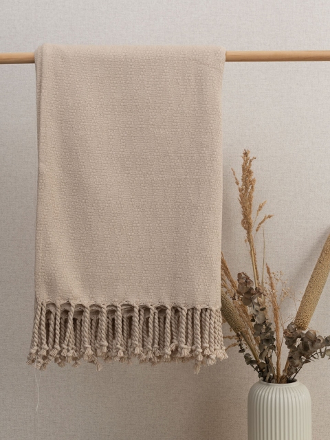 

The Yellow Dwelling Unisex Beige Solid Pure Cotton Throws