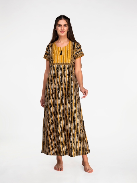 

evolove Women Yellow Printed Pure Cotton Maxi Nightdress