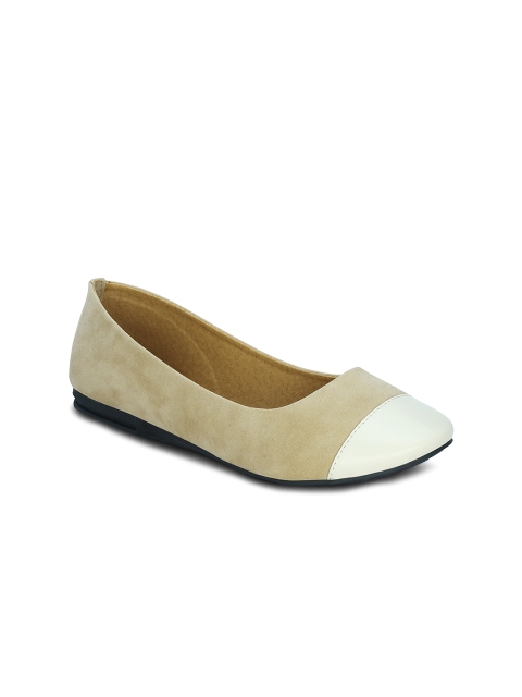 

Get Glamr Women Beige Solid Ballerinas