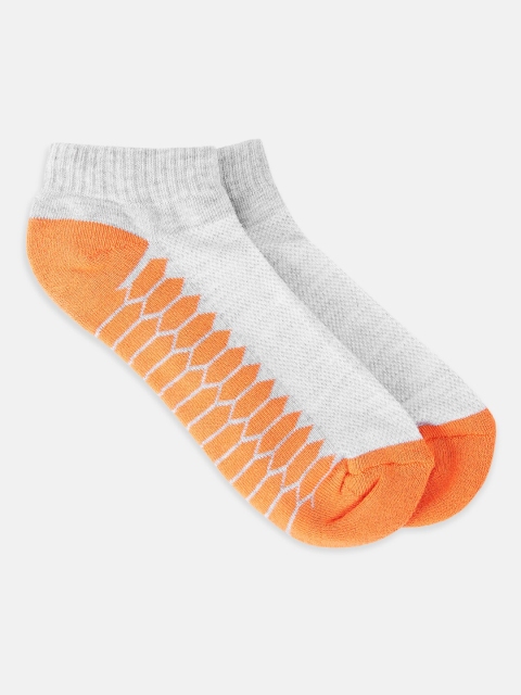 

Ajile by Pantaloons Women Grey & Orange Patterned Ankle-Length Socks