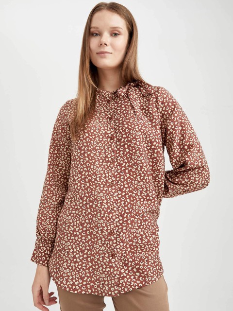 

DeFacto Women Brown & White Floral Printed Casual Shirt