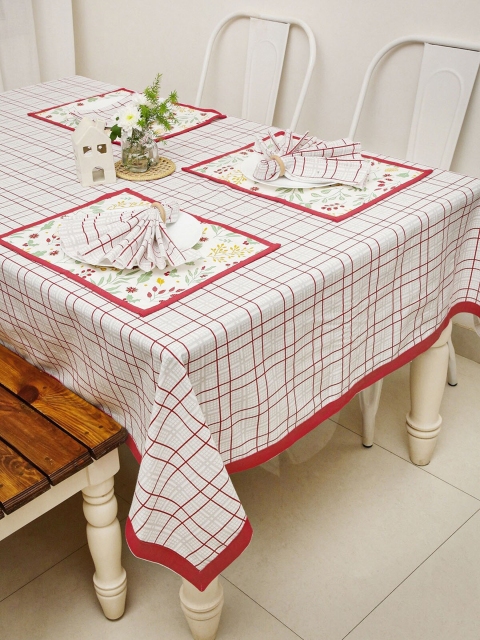 

The Yellow Dwelling Red & Grey Checked 4-Seater Table Cloth