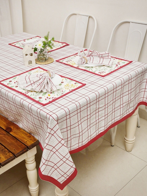 

The Yellow Dwelling Red & White Checked 6 Seater Table Cloth
