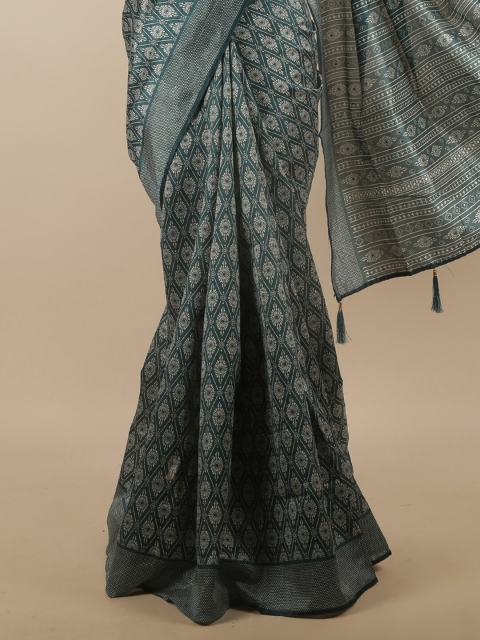 

Pothys Blue & White Ethnic Motifs Printed Cotton Blend Saree