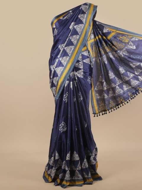 

Pothys Blue & White Saree