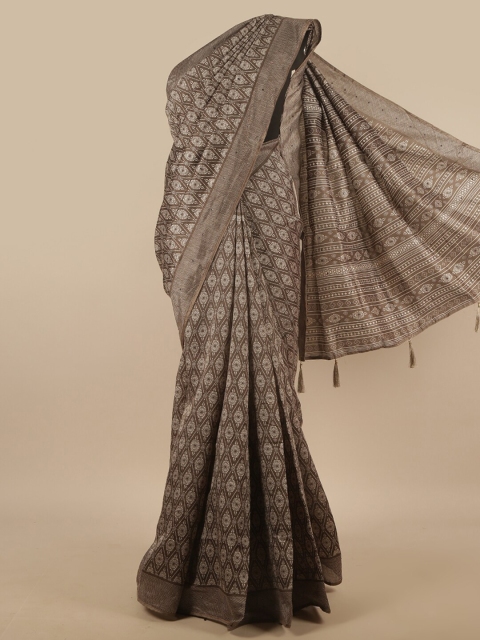 

Pothys Grey & White Ethnic Motifs Printed Cotton Blend Saree