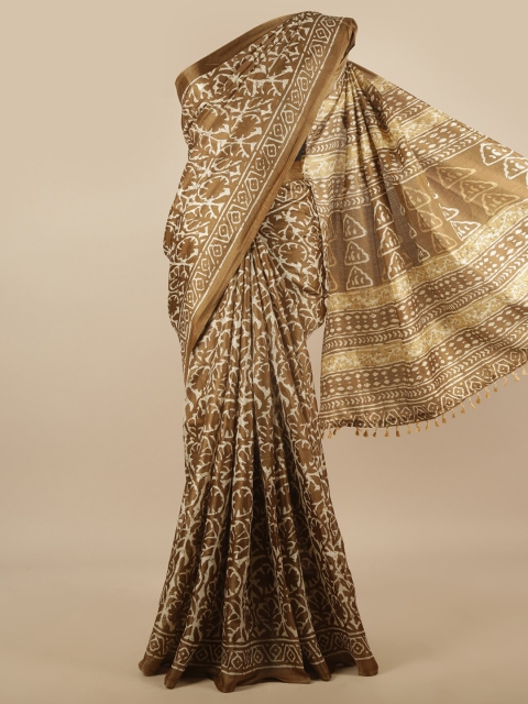 

Pothys Khaki & White Ethnic Motifs Cotton Blend Saree