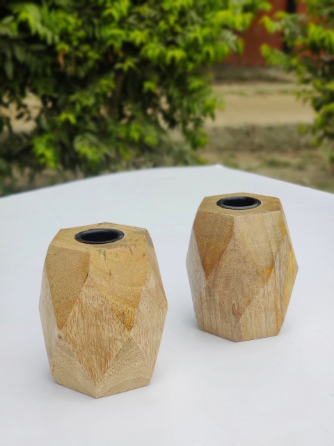 

NURTURE INDIA Set Of 2 Brown Solid Candle Holders