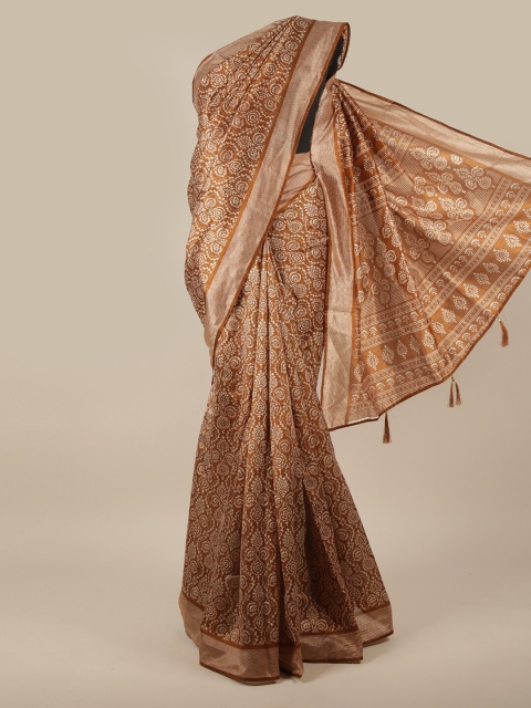 

Pothys Brown & White Ethnic Motifs Printed Cotton Blend Saree