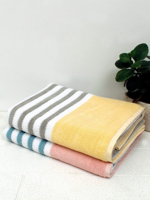 

AVI Living Pack of 2 Pink & Grey 500 GSM Bath Towel